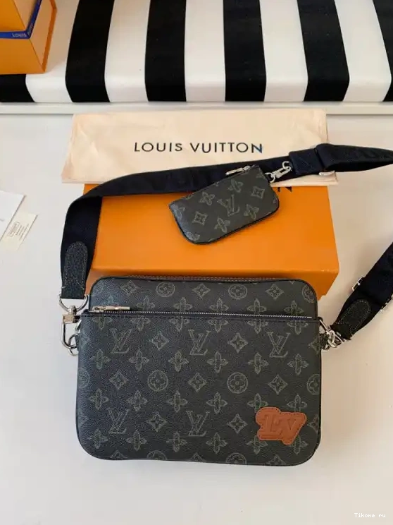 Cheap MESSENGER TRIO LOUIS VUITTON 0629